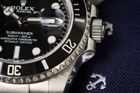 ceramic vs steel bezel rolex|rolex ceramic bezel problems.